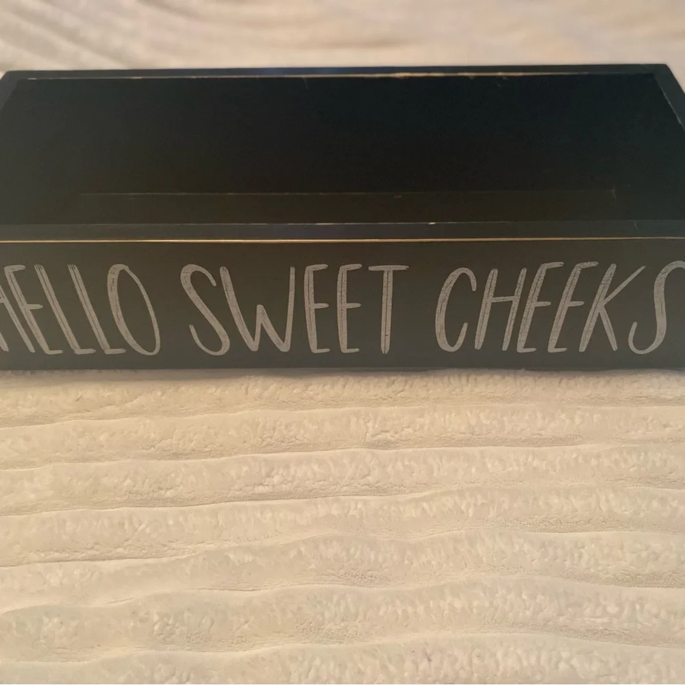 Bathroom decor